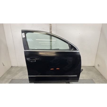 Porte avant droit VOLKSWAGEN PASSAT 5 Photo n°1