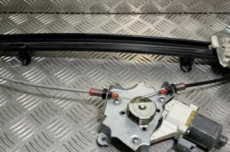 Leve vitre electrique avant droit NISSAN MICRA 3