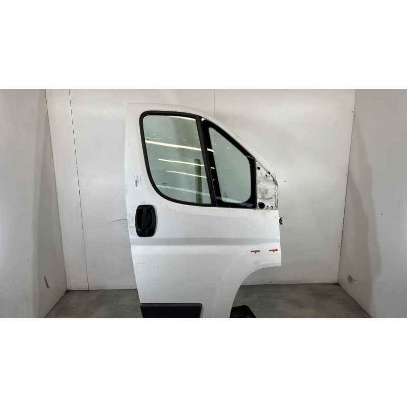 Porte avant droit PEUGEOT BOXER 3 Photo n°1