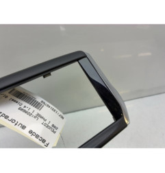 Facade autoradio PEUGEOT 208 1