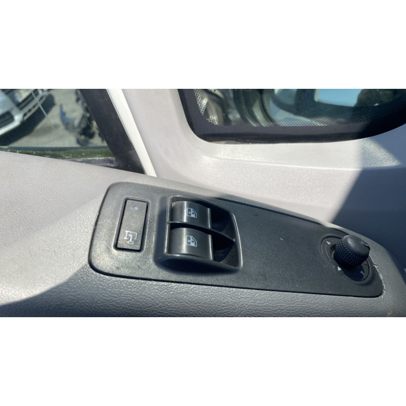Porte avant droit PEUGEOT BOXER 3 Photo n°20