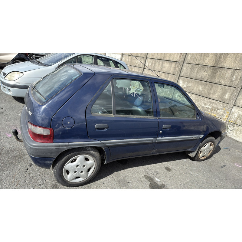 Porte avant gauche CITROEN SAXO Photo n°13