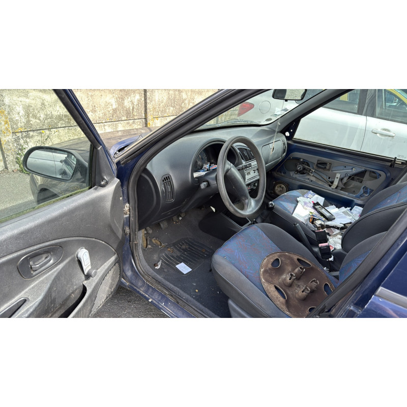 Porte avant gauche CITROEN SAXO Photo n°18