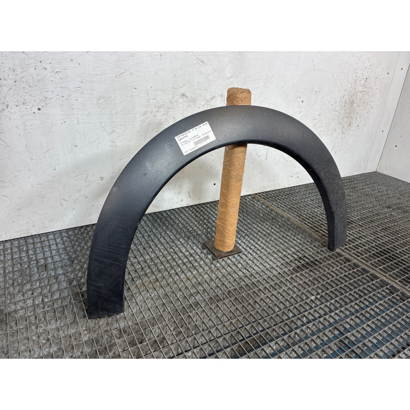 Extension d'aile avant gauche CITROEN C4 CACTUS Photo n°4