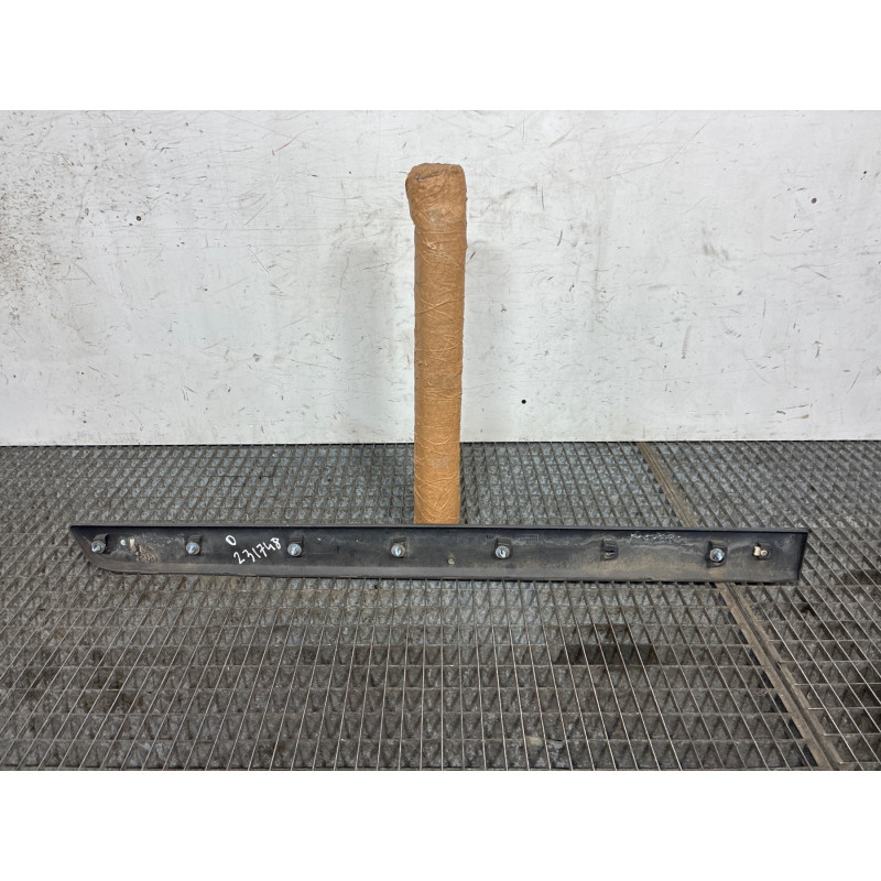 Baguette de porte avant droite RENAULT KANGOO 2 Photo n°2