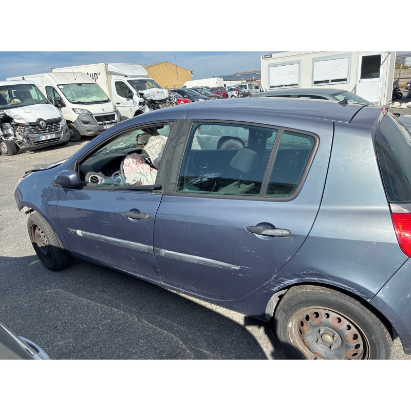 Baguette de porte arriere droite RENAULT CLIO 3 Photo n°9