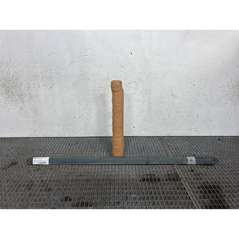 Baguette de porte avant droite RENAULT CLIO 3 Photo n°1
