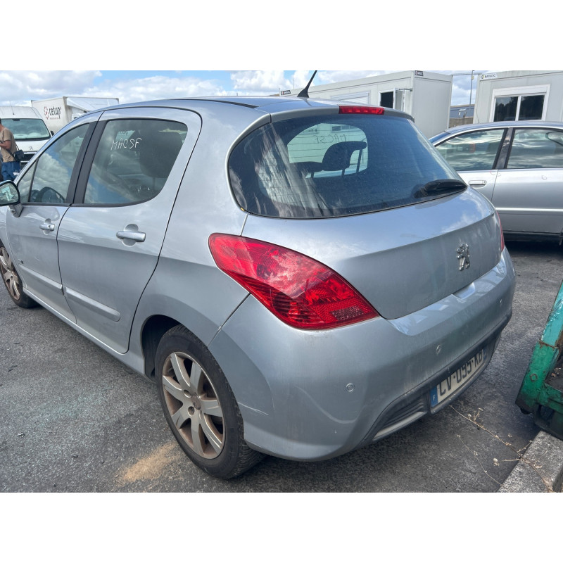 Fermeture de capot PEUGEOT 308 1 Photo n°17