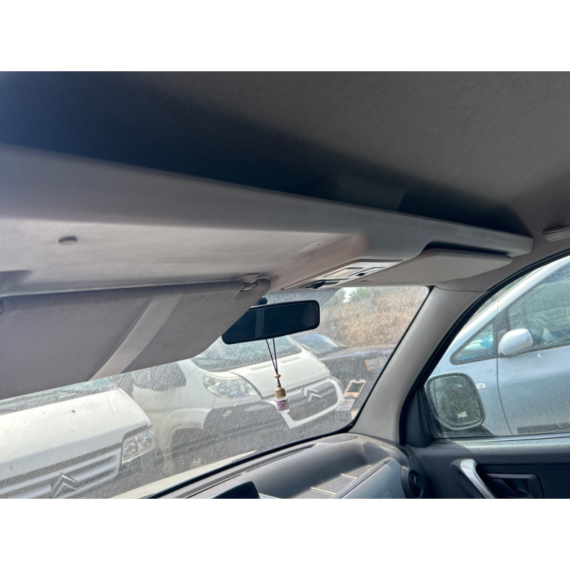 Calandre PEUGEOT PARTNER 1 Photo n°8