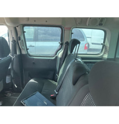 Calandre PEUGEOT PARTNER 1