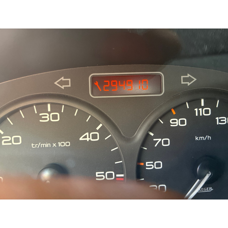 Calandre PEUGEOT PARTNER 1 Photo n°19