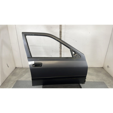 Porte avant droit PEUGEOT 406 Photo n°1