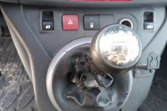 Calculateur moteur CITROEN BERLINGO 2