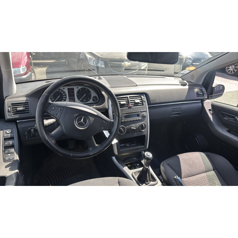 Porte arriere droit MERCEDES CLASSE B 245 Photo n°16