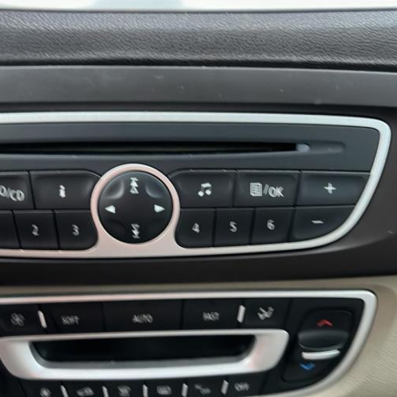 Air bag conducteur RENAULT GRAND SCENIC 3 Photo n°8