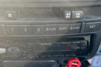 Pretensionneur de ceinture avant droit TOYOTA YARIS 1
