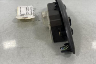 Interrupteur de leve vitre avant gauche TOYOTA YARIS 1
