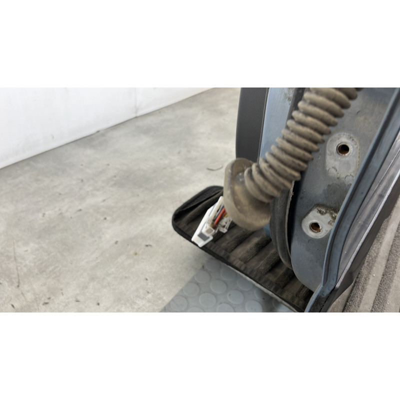 Porte arriere gauche HYUNDAI I 20 2 Photo n°6
