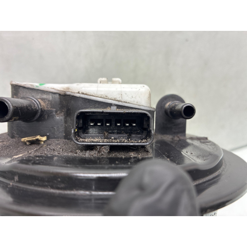 Pompe à carburant CITROEN C4 CACTUS Photo n°4