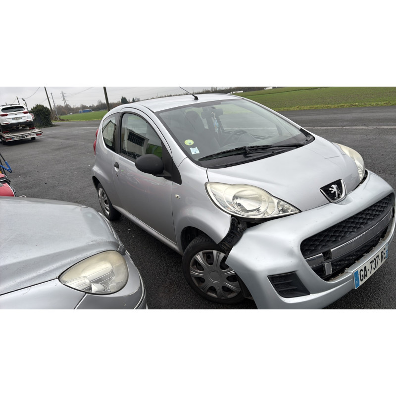 Feu arriere principal gauche (feux) PEUGEOT 107 Photo n°5