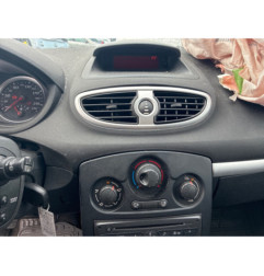 Feu arriere principal gauche (feux) RENAULT CLIO 3