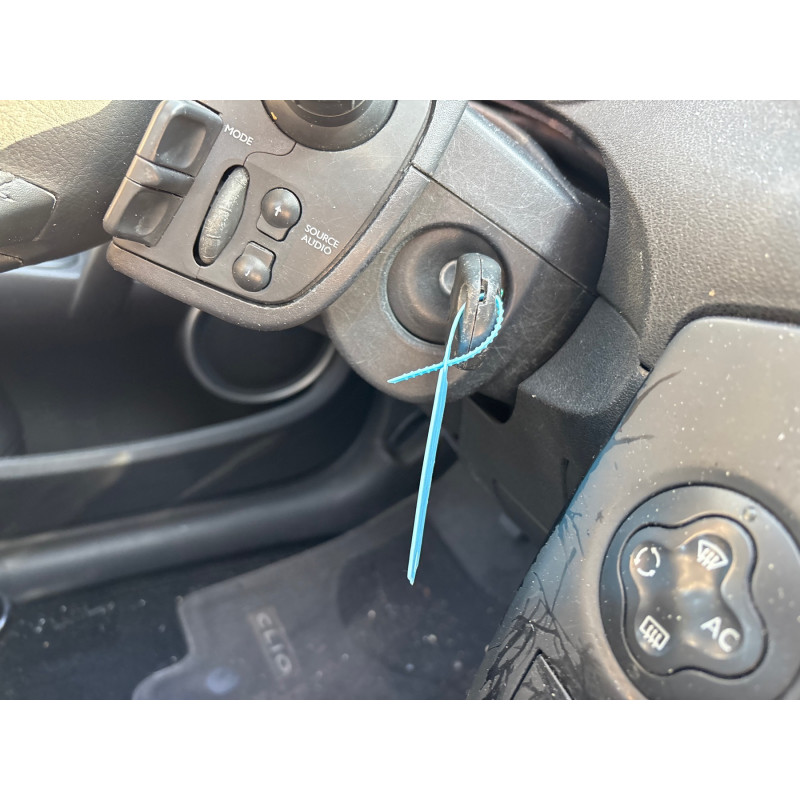 Feu arriere principal droit (feux) RENAULT CLIO 3 Photo n°4