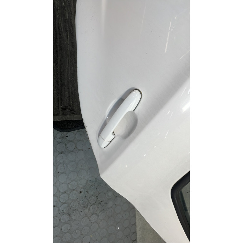 Porte arriere gauche HYUNDAI I 20 1 Photo n°2