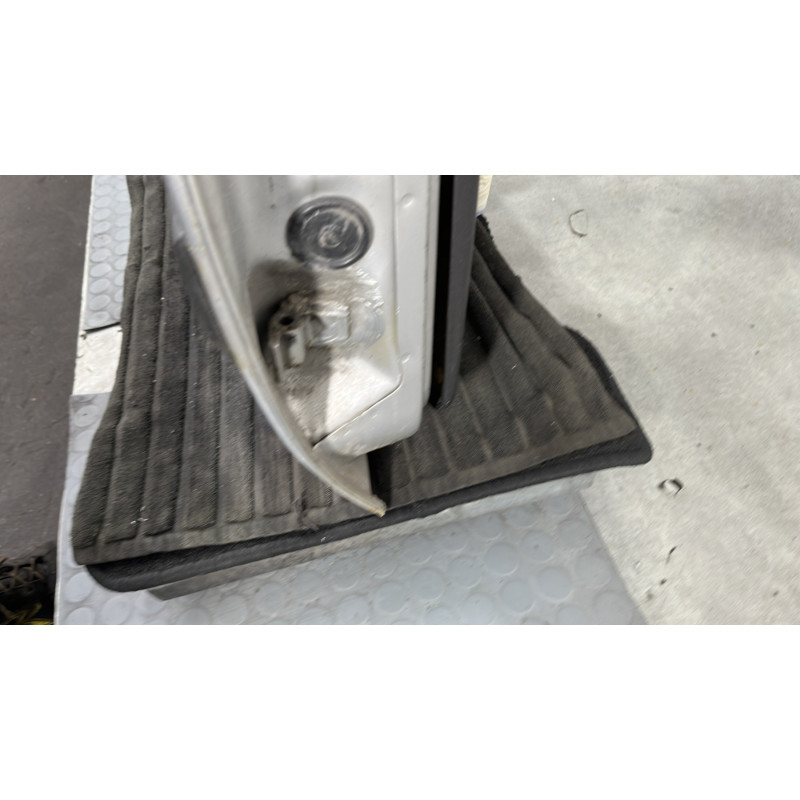 Porte arriere droit FORD FIESTA 4 Photo n°4