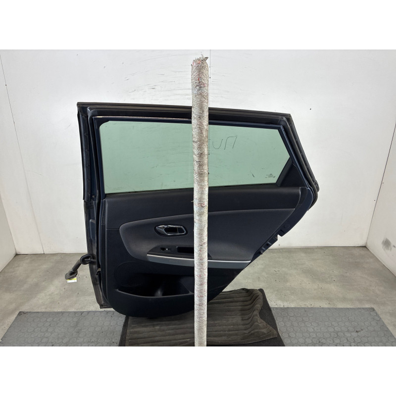 Porte arriere droit KIA CEE-D 2 SPORT WAGON Photo n°5