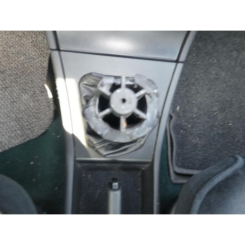 Porte avant droit PEUGEOT 405 Photo n°8