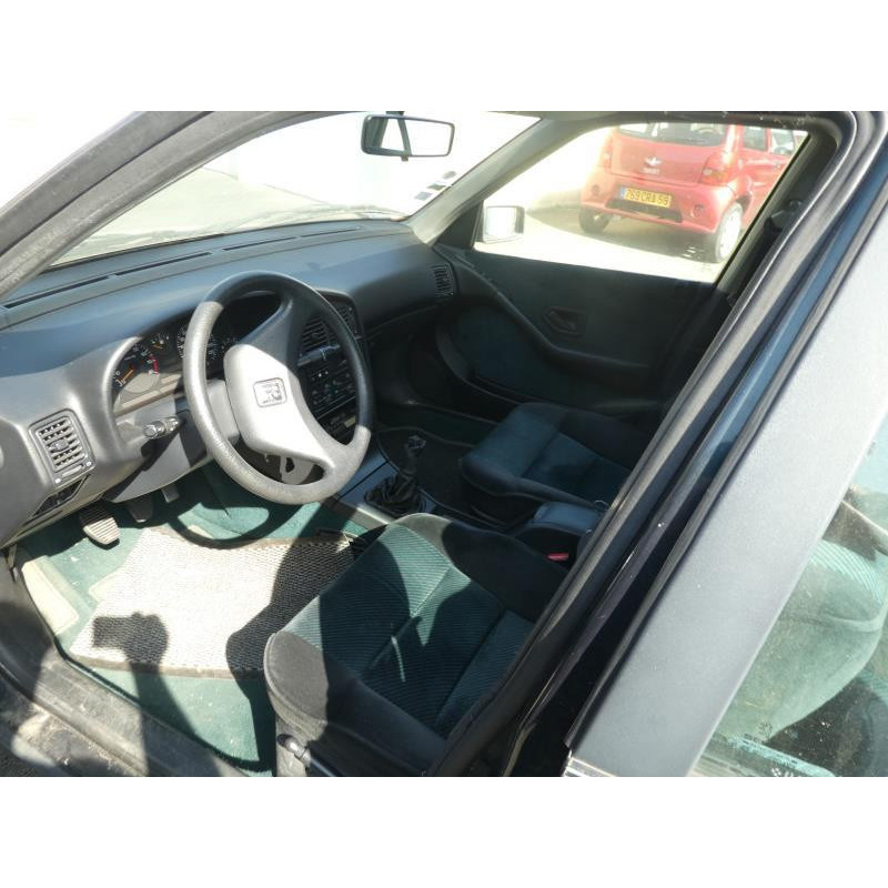 Porte avant droit PEUGEOT 405 Photo n°11