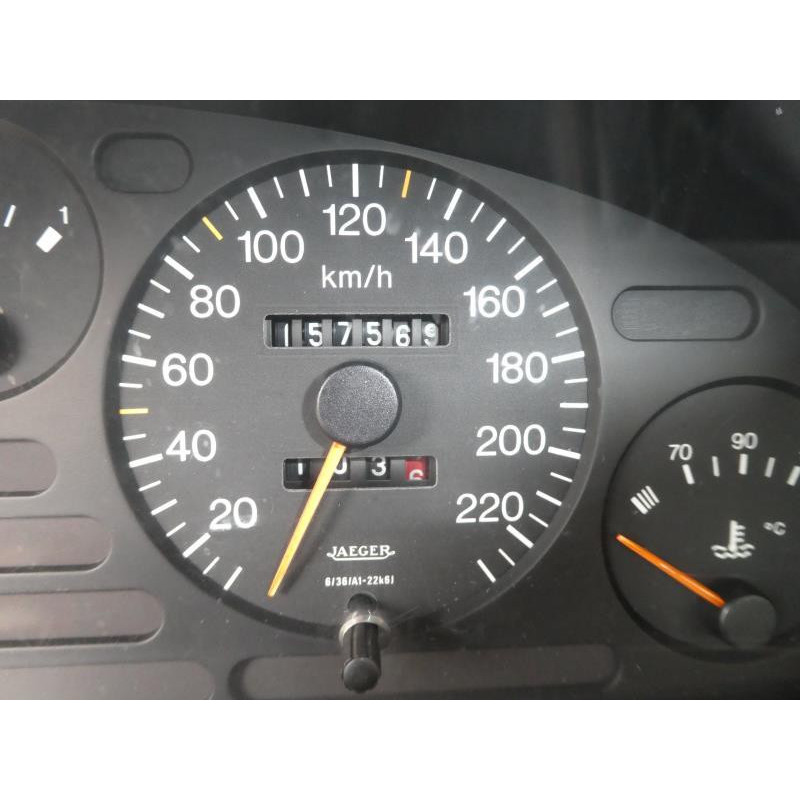 Porte avant droit PEUGEOT 405 Photo n°15