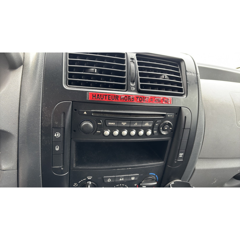 Porte avant droit PEUGEOT EXPERT 2 Photo n°18