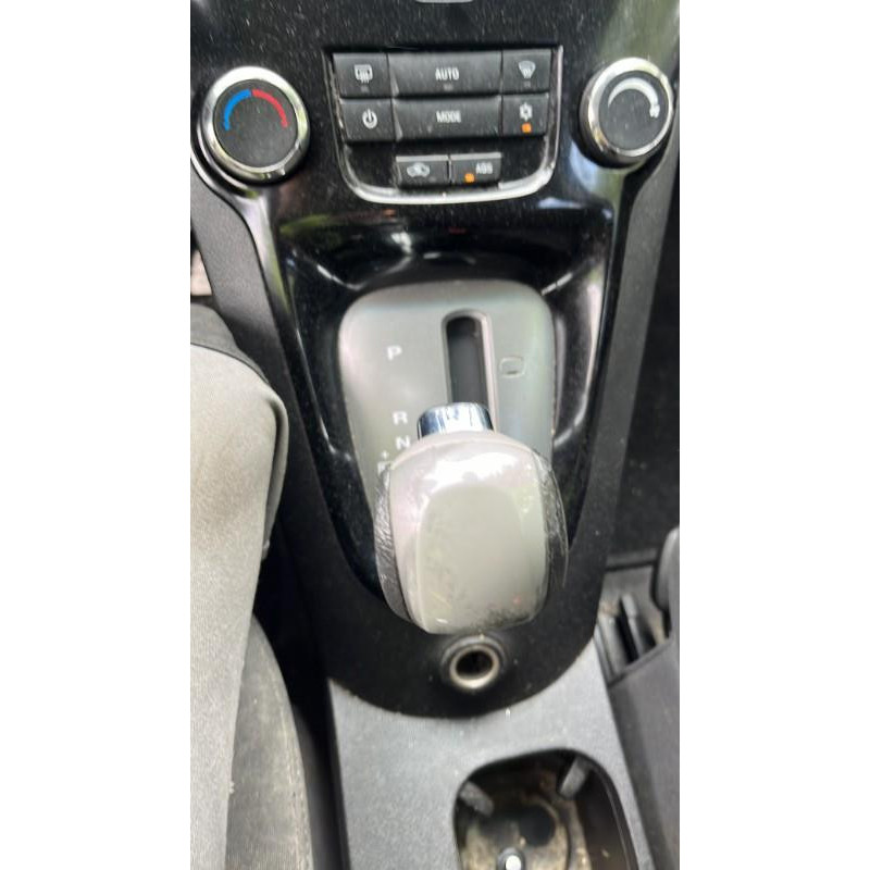 Porte avant droit CHEVROLET ORLANDO Photo n°11