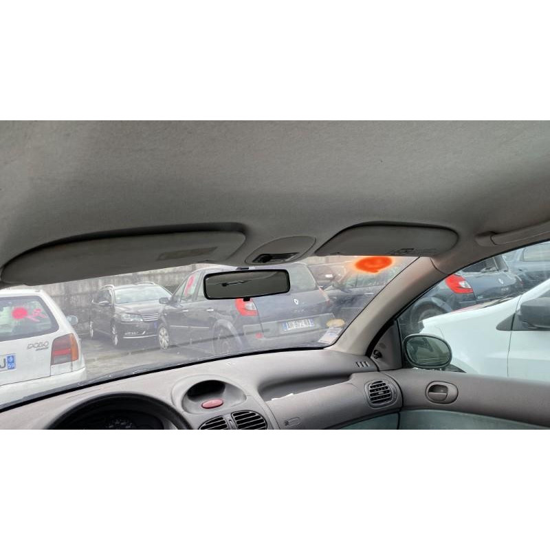 Porte avant droit PEUGEOT 206 Photo n°17