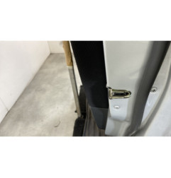 Porte avant droit MERCEDES CLASSE B 245