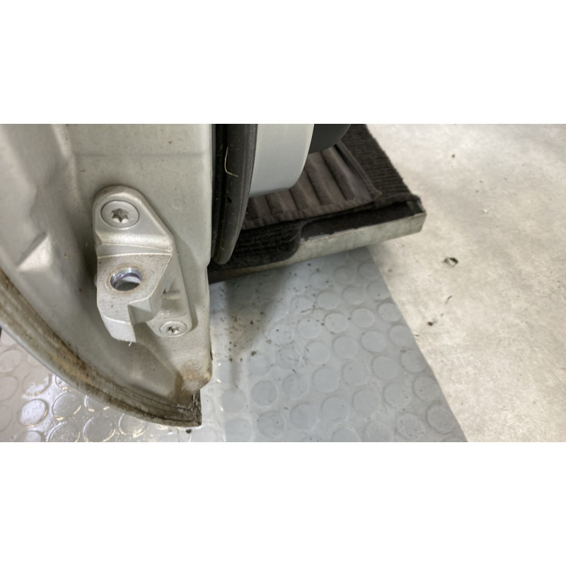 Porte avant droit MERCEDES CLASSE B 245 Photo n°6