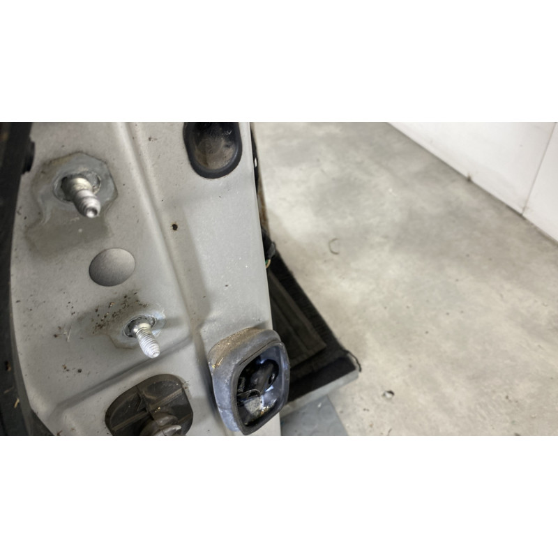 Porte avant droit RENAULT LAGUNA 3 Photo n°4