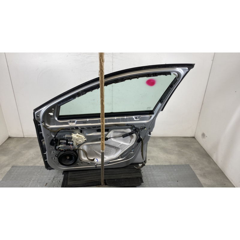 Porte avant droit RENAULT LAGUNA 3 Photo n°8