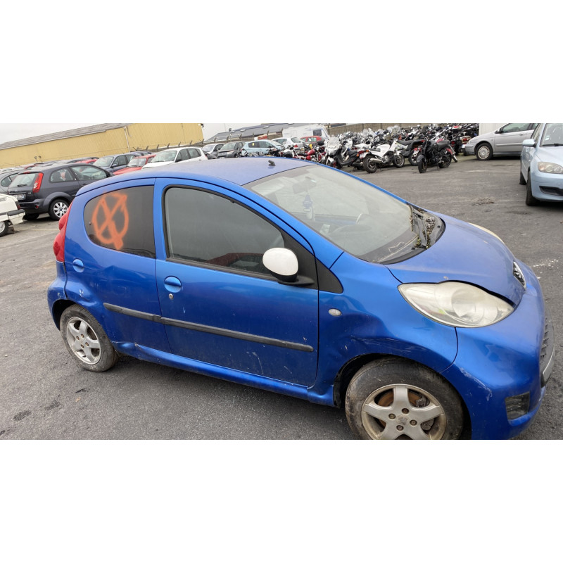 Porte avant droit PEUGEOT 107 Photo n°15