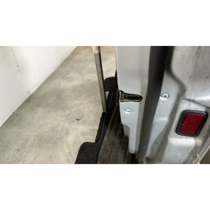 Porte avant droit MERCEDES CLASSE R 251 Photo n°3