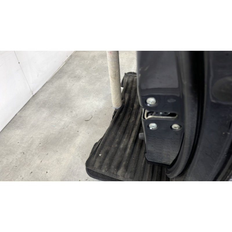 Porte avant droit KIA VENGA Photo n°4