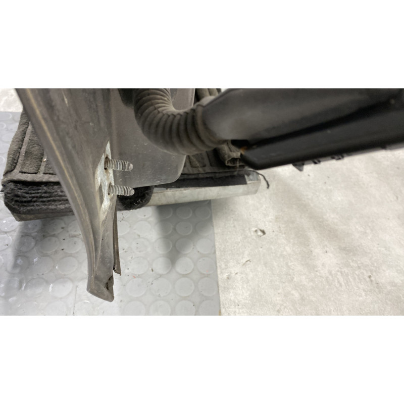 Porte avant droit BMW SERIE 1 E87 Photo n°3