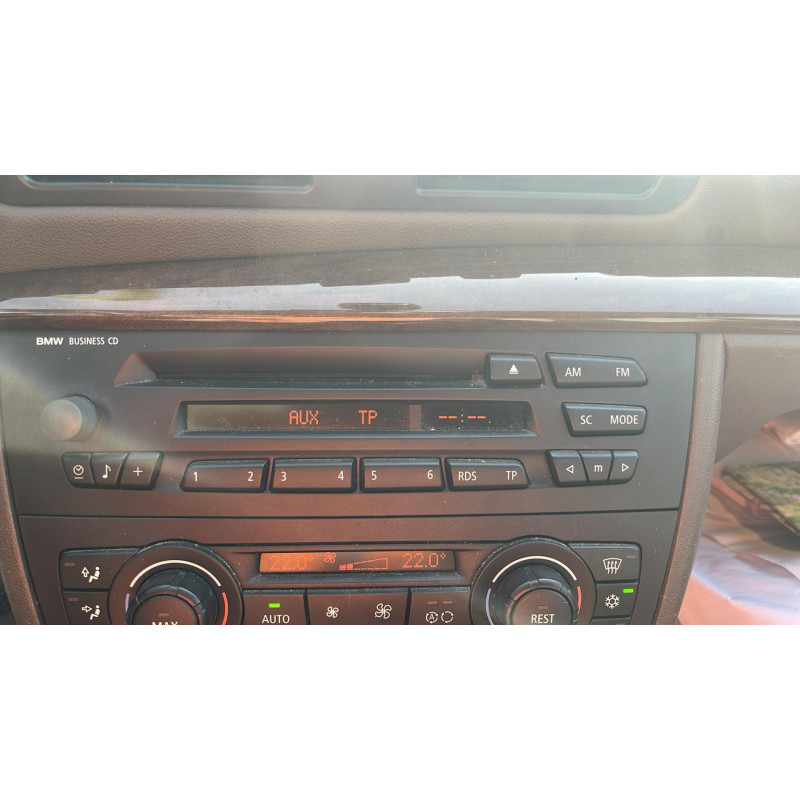 Porte avant droit BMW SERIE 1 E87 Photo n°15
