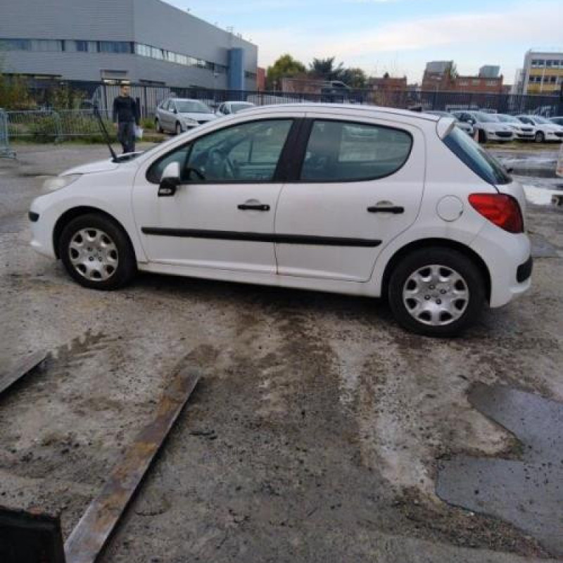 Boitier BSI PEUGEOT 207 Photo n°7