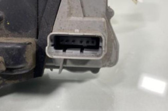 Serrure avant droit PEUGEOT 307