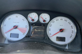 Serrure avant droit PEUGEOT 307