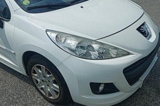 Pretensionneur de ceinture avant droit PEUGEOT 207