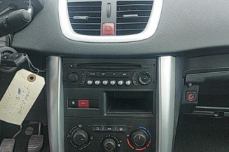 Pretensionneur de ceinture avant droit PEUGEOT 207