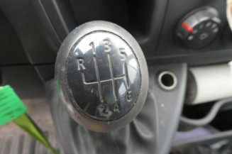 Charniere de capot RENAULT MASTER 3